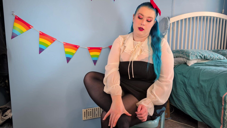 Alice_Mayflower_Scottish: Arbetsplats pervers skickas till hr - Solo Girl