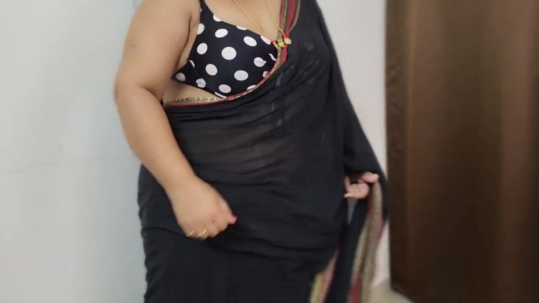 Hot Pavitra: Ui Amma Zoveel in Stemmingsboek Show Nu