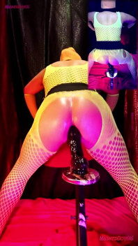 Bouncing My Oiled Ass, in Fluorescent Yellow Lingerie 3