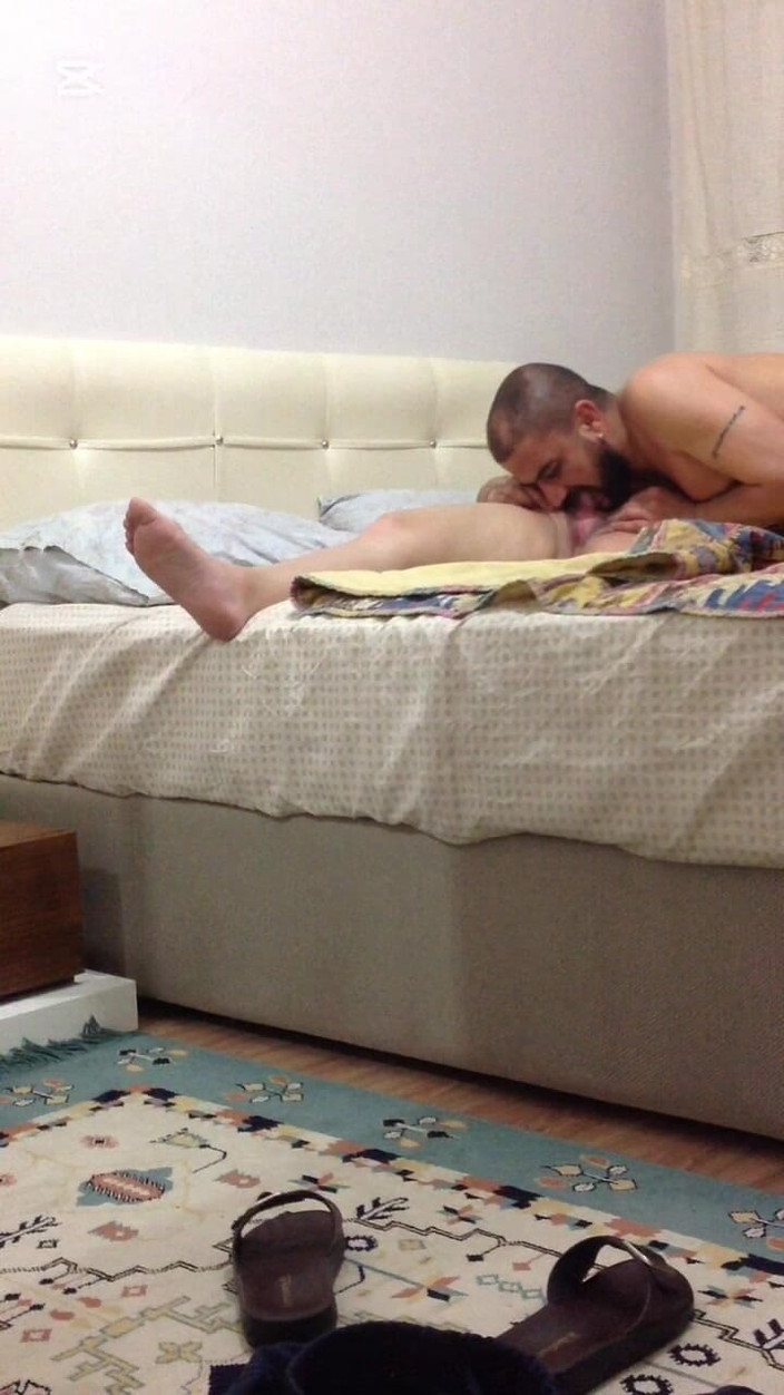 Mudur_bey35: Dużo rozmawiam z idealną turecką dziewczyną i dużo lizanie