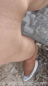 En stilig uniformerad kille knullas hårt och barbacka av en slumpmässig pappa på en kryssning