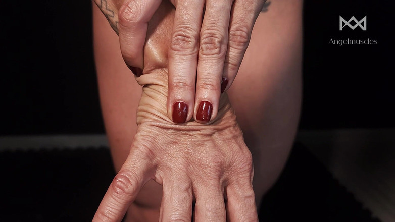 Angelmuscles: Shock Charge: La Noche En Que Me Sobrealimenté