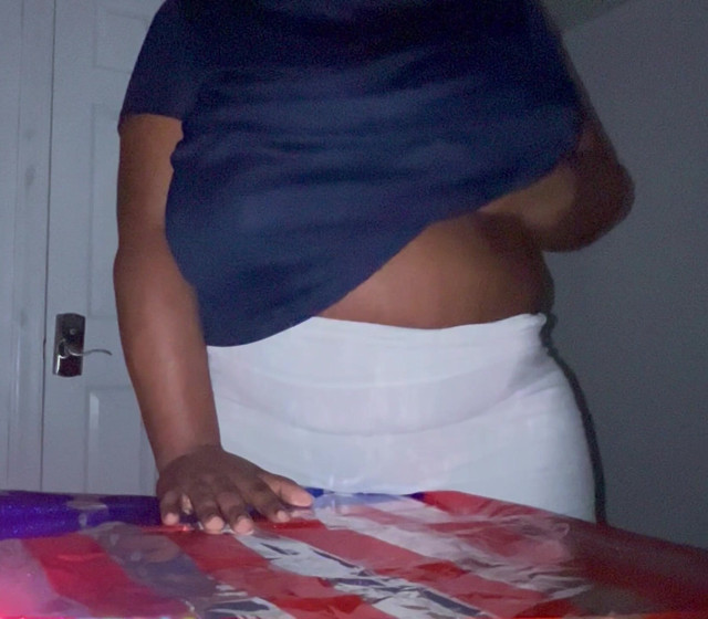 Humping 4 July! (HerLipz) Humping 4 July! (HerLipz)