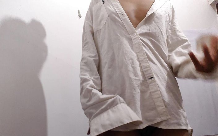 desigirl93: Prinsă masturbându-se adolescentă desi fată minionă care ejaculează într-o înregistrare de acasă...
