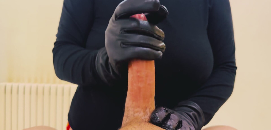 SinCensuraLab: Halm med handskar
