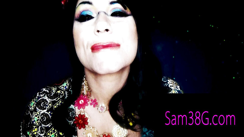 Samantha 38G: セレナの唇の誘惑