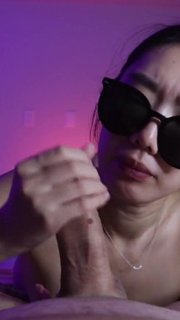 Pompino pov: obbediente asiatica cumslut bordo fino a quando non viene sborrata sul suo viso e sulla lingua - WMAF - meimeiXXX