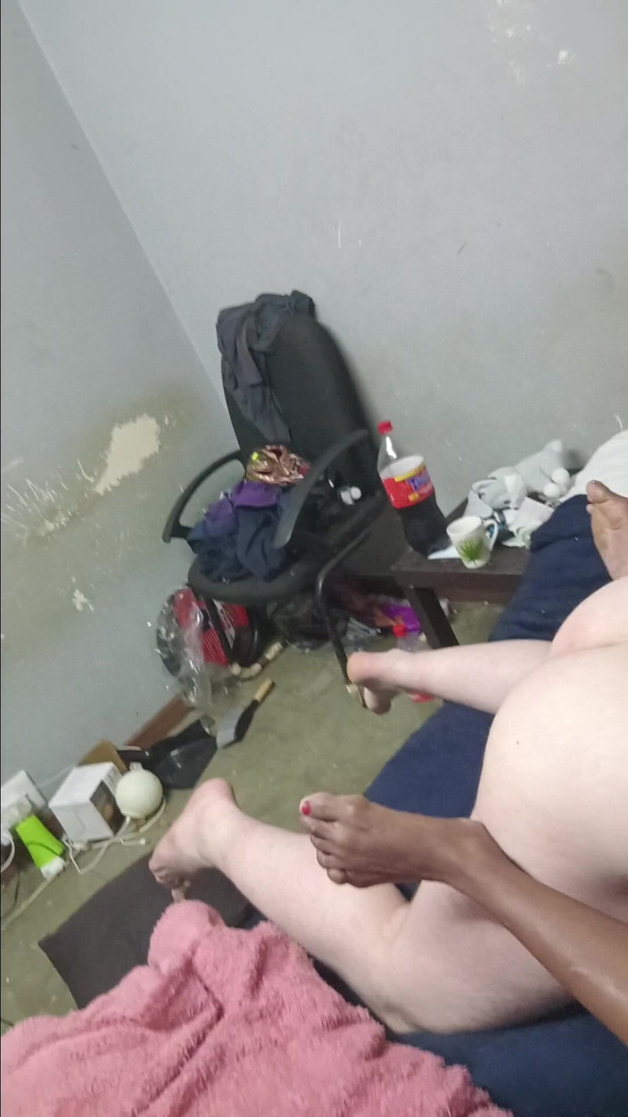 hothouse18xxx: 백인 덩어리와 흑인 창녀의 핫한 선교사 펠라 섹스