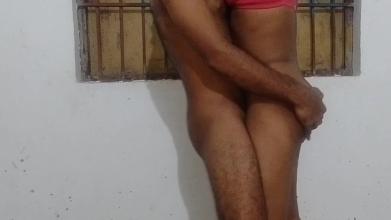 Devika Singh: India chica folla duro en perrito en casa