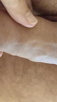 㸠。。一根非常粗大的阴茎。