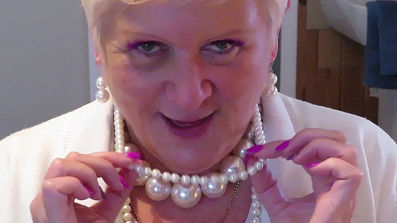 Uk Joolz: Naughty Stepmother in law plays