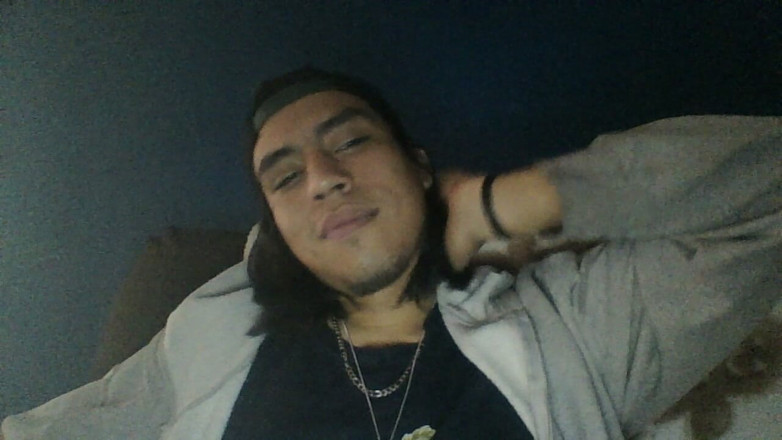 Alex Alejandro: Face Farts
