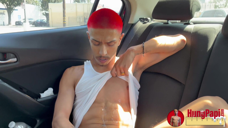 Hung Papi: Hung papi young twink kontol besar yang belum disunat solo...