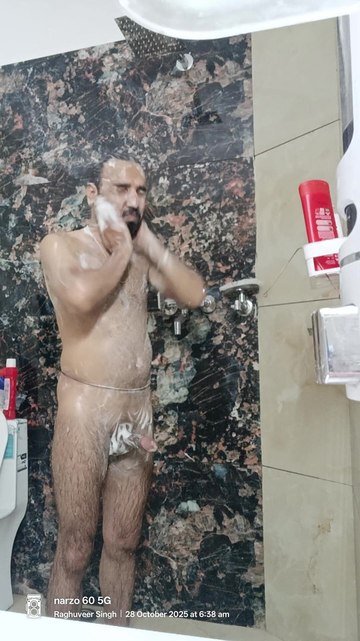 Rajasthani-old-lover: Komşu polis memuruyla seks ve emiyor