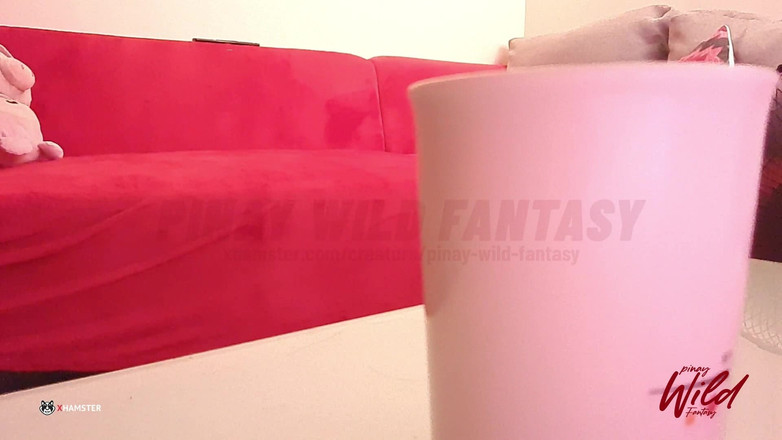 Pinay Wild Fantasy: Pembantu india yang lagi sange fingering memeknya sambil nungguin dientot...