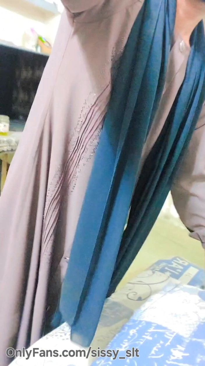 Sissy Slut Simran: Hijabi Muslim Kinner Hijda Try to Masturbate Impotent Penis