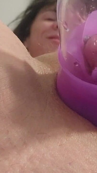 Close-up - Pump My Big Clitóris e Orgasmo