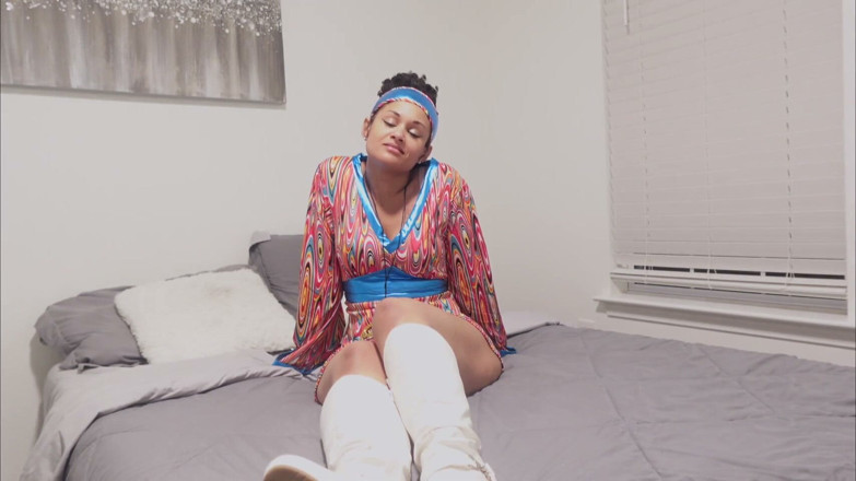 Kink in Time: 60S Calisa JOI