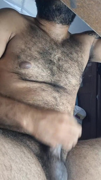 Fastasia e piacere in un uomo dominante