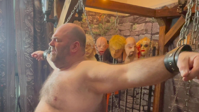 Aaexperiencesltd: 1부:- 자지 반지와 새로운 자지의 선물을 받는 Booboo!