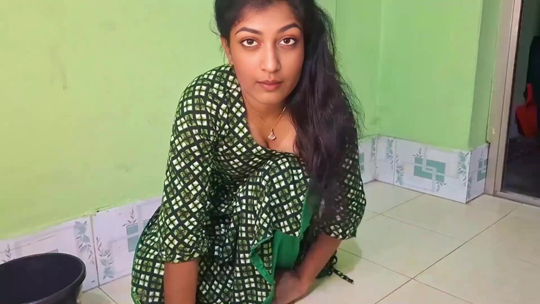 Laila xxx porn169: सौतेली बहन मेरा लंड देखकर गुस्से में है, सौतेली बहन सौतेले भाई से मदद मांग रही है