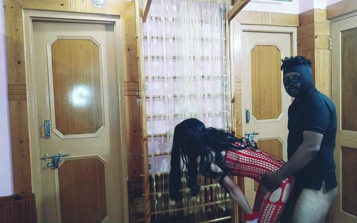 Bolly Karma: Venivano scopate mentre il mio ragazzo era fuori per il...