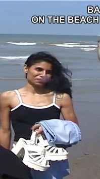Detrás de escena - en la playa de Groede Zeeland con Uschi Haller y 2 chicas