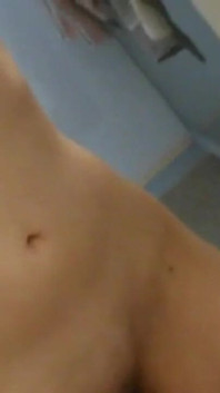 Comme Je Suis Belle Et Excitée, Tu Trouves Ça Aussi?