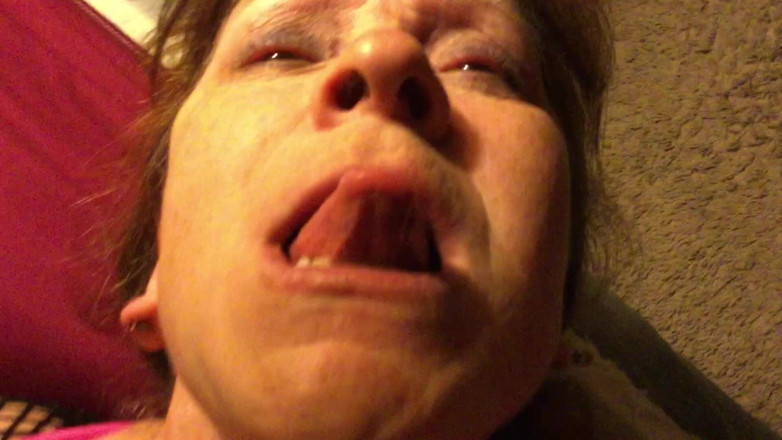 Carmen Angel: Compilația de supt pula retro a bunicuței Carmen 121116fapcomp