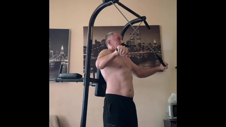 Alex Art: 亚历山大