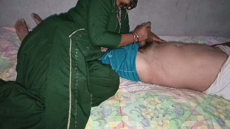 Savita5343: Sasur Bahu Anal Fuck- Desi Indian Bahu Gets Painful Anal...