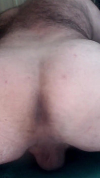 Bullmusclejoe mostra la sua fessura culo arabo marrone scuro