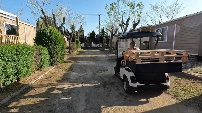 әскери міндеттілерді порнографиялық тексеру