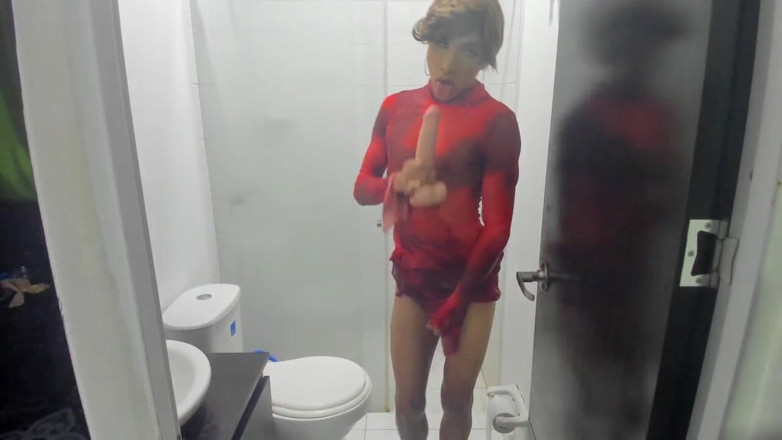 Gigi Prince: Colombian Femboy Juicy Ass Twerk with Dildo in the Shower