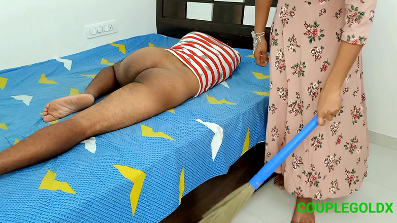 Sexy Komal: Komal Masukkan Ajalah Dalam Pantat Suaminya