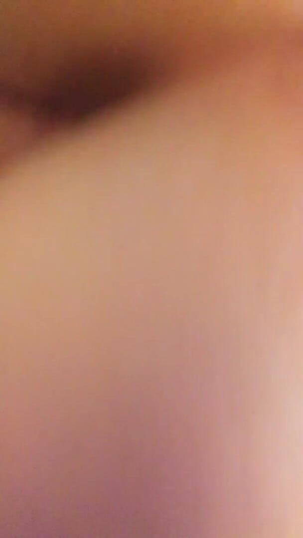 Fickna: Zblízka Zezadu. Wap!!