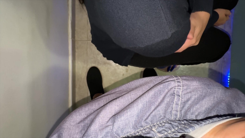 CoupleOfHotSins: He Puts His Penis on Her Shoulder and She Grabs...