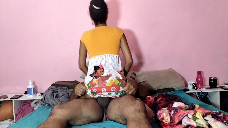 LeoOgro: 새아빠와 함께 즐거웠어요. 항상 저를 오르가게 해요