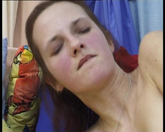 YOUR FIRST PORN: Eve Saugt Mit Voller Lust - Eve saje s plným potěšením