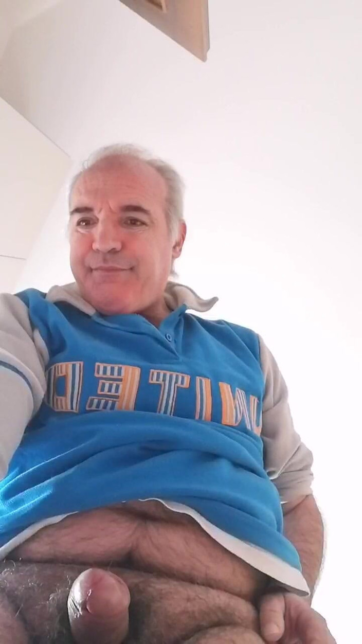 Setesesso7: Você ouve o som da minha mão se masturbando por...