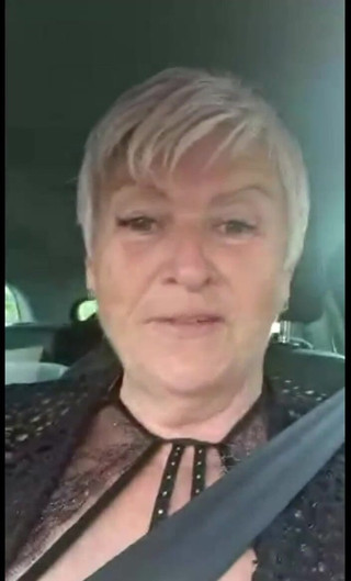 Uk Joolz: Stream začal 15.07.2022 07:39 Pm Dostal jsem se do auta bez sousedů,...