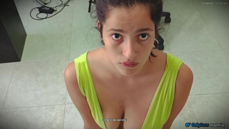 NamiQsein: Kráva jezdící na penisu svého nevlastního bratra.