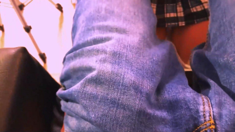 Ellie pink: Nevlastní matka byla velmi sexy a dominantní žena a on to...