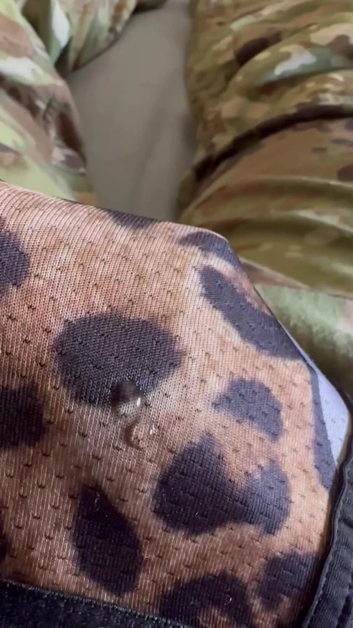 Gay Soldier Stuff: Army Specialist Jerks off in Uniform and Leaks Precum in...