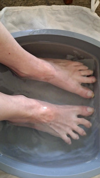 Simp to My Veiny Feet Soaking in a Foot Bath