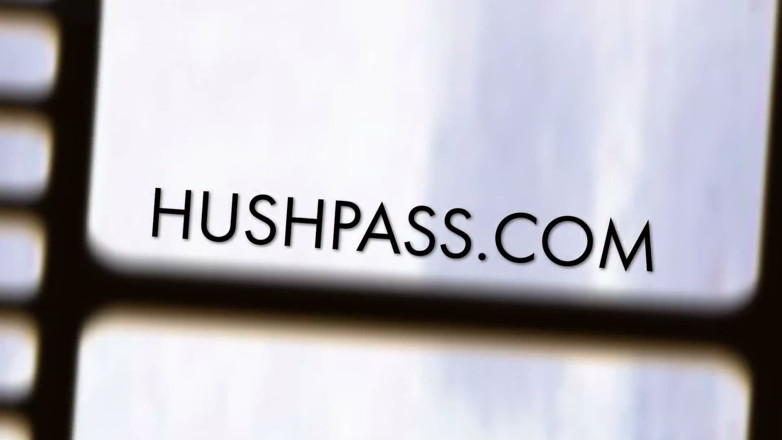 Hush Hush Entertainment: Trina Michaels este o curvă anală care cerșește întotdeauna mai mult