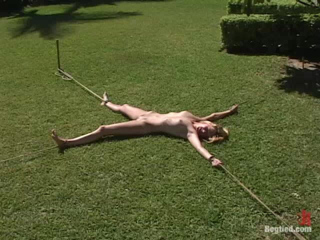 Hogtied by Kink: Cabo: mimpi buruk akhir pekan bagian 2