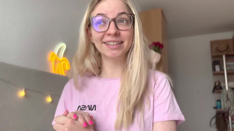 Goddess_Bella_Rae: 5 segni che qualcuno è un cornuto!