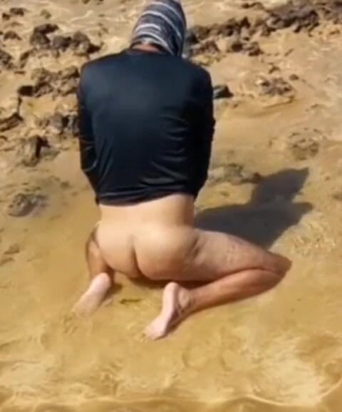 Ladysilvas: Ladysilva Facciamo un caldo anale sulla spiaggia