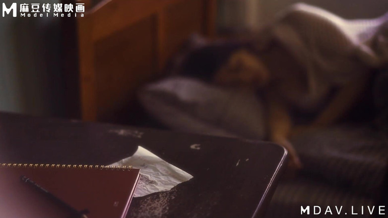 ModelMedia Asia: MAN-0005 Çıplak